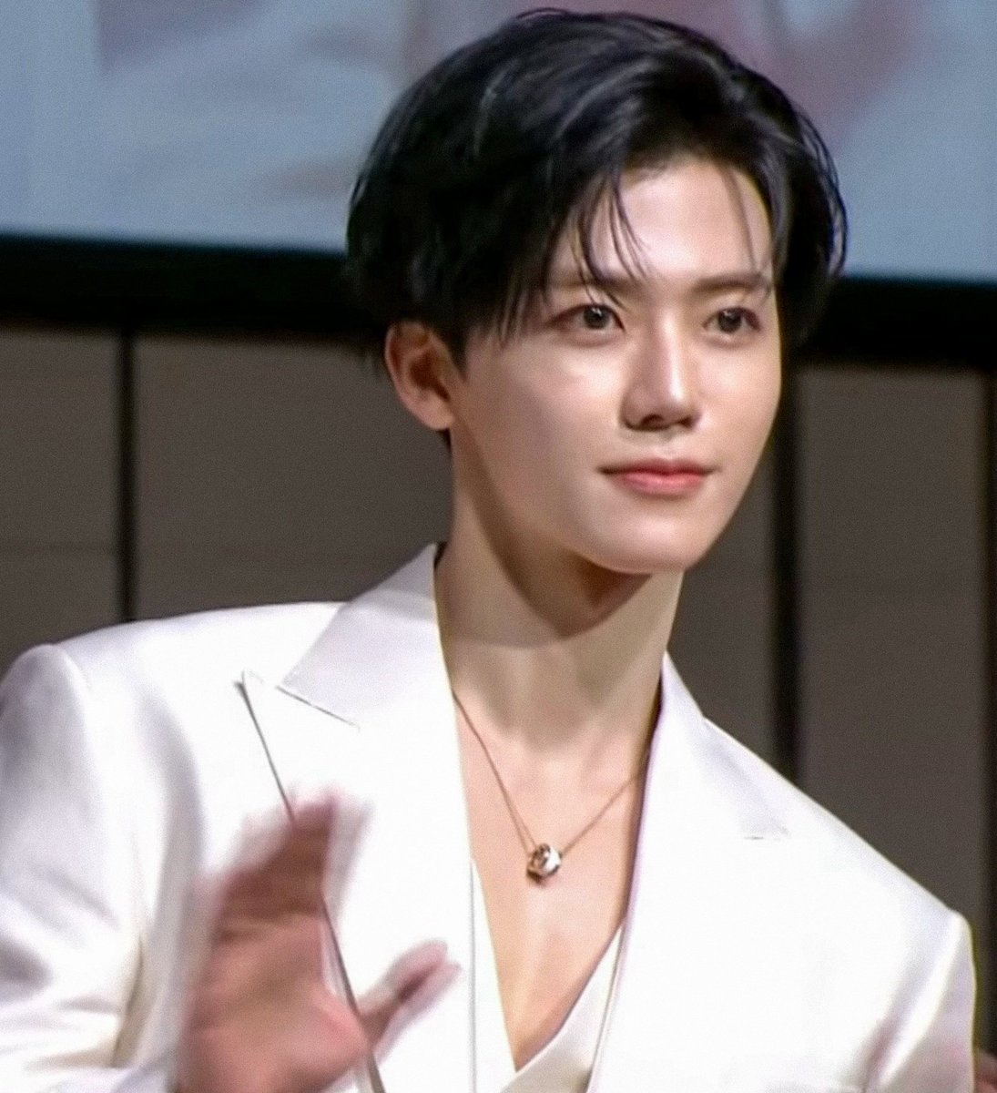 the813Degrees's tweet image. White                                    Black