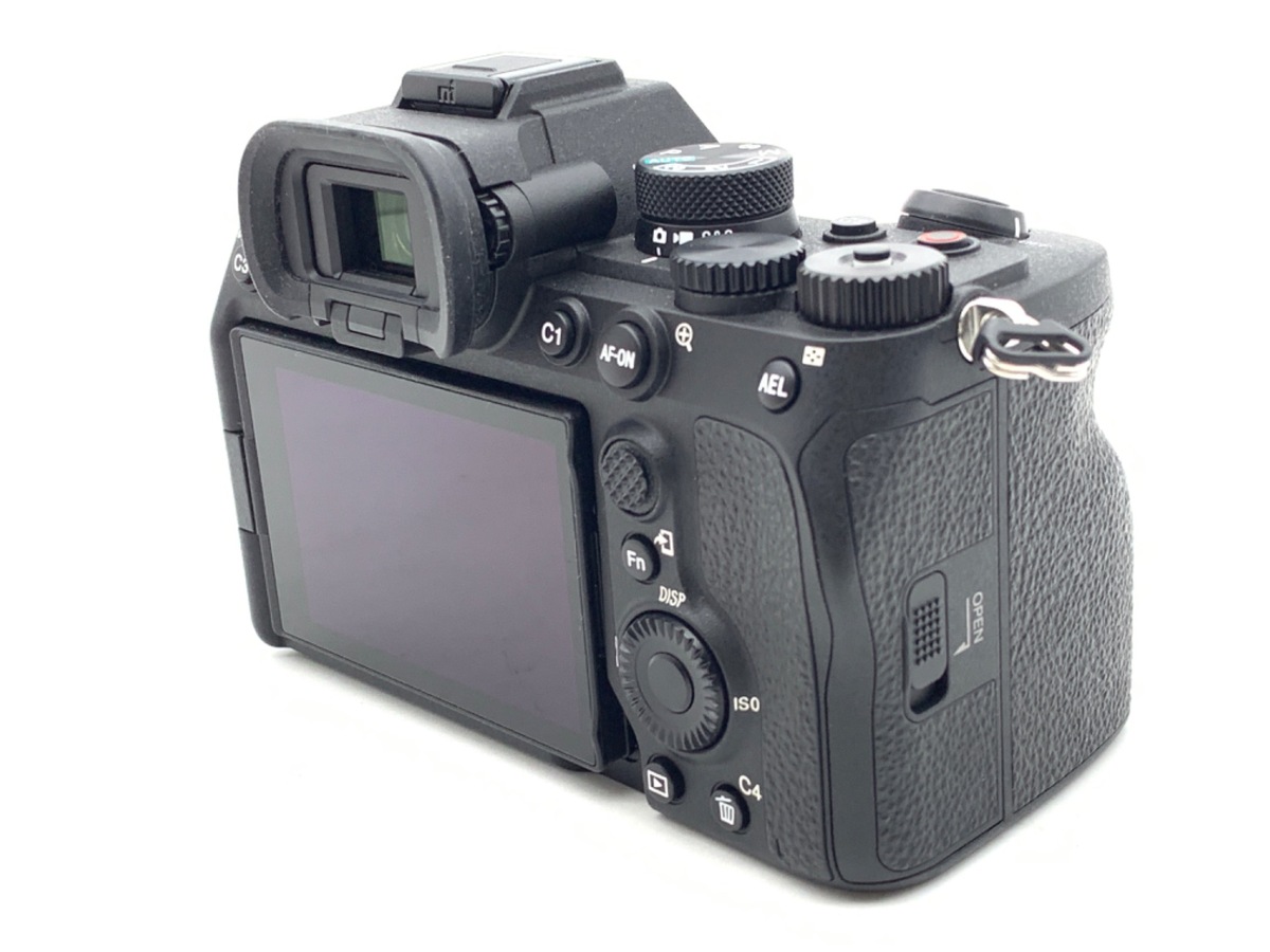 本日のピックアップ3選!／ 【中古】ソニー α7 IV ボディ [ILCE-7M4] 美
