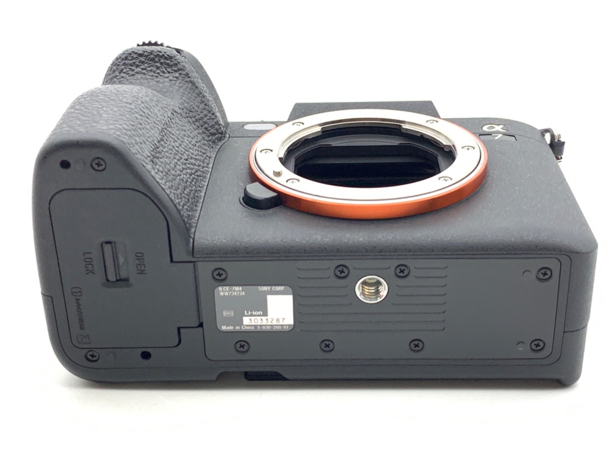 本日のピックアップ3選!／ 【中古】ソニー α7 IV ボディ [ILCE-7M4] 美