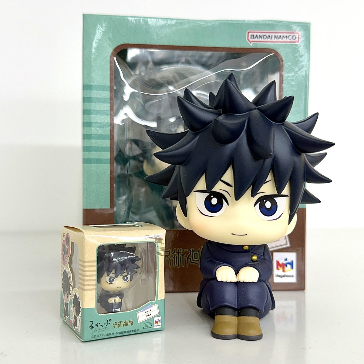 [ 시로가챠 입고안내 ]

💫 주술회전 룩업 미니어쳐 가챠 컬렉션 입고되었습니다

실제 룩업과 같지만 사이즈가 너무 귀여워요₍ᐢ. ̫.ᐢ₎♡

⋆   #RT + #Follow  1분을 추첨하여
　 해당 가챠 랜덤 1개를 보내드려요 

#시로입고 #시로가챠 #시로상점 #홍대굿즈샵 #주술회전 #가챠 #메구미 #유타