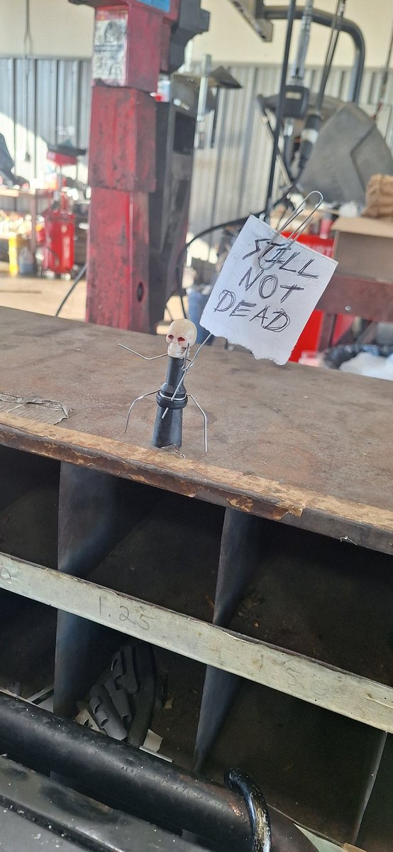 CreamyArmpits(REBRAND FROM SHUTINNEET) tweet media