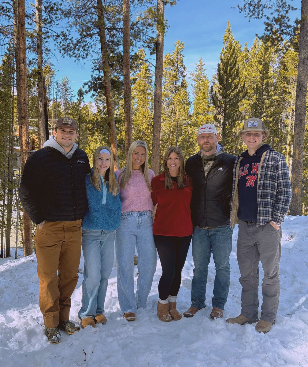 Coach Ryan Smith tweet media