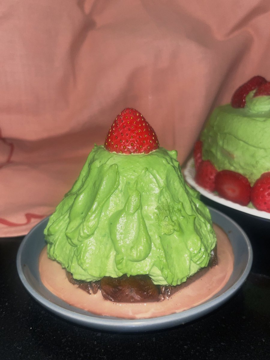 自家製のデザートセット〜

🟥🟩がクリスマスにぴったりですねん🎄🍰