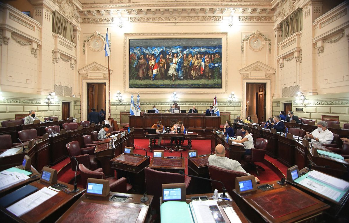 lconectadas's tweet image. #LegislaturasConectadas #SANTA FE
DIPUTADOS
🤑 La Cámara dio media sanción al presupuesto 2026
🌐 Mas info acá:
legislaturasconectadas.gob.ar/Prensa/La-Cama…