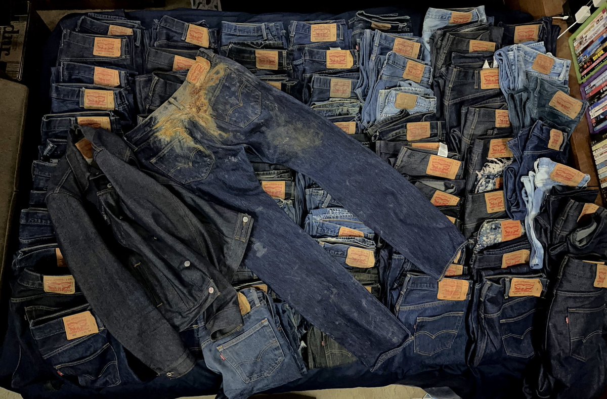 Levi’s Lover 501 👖 tweet media