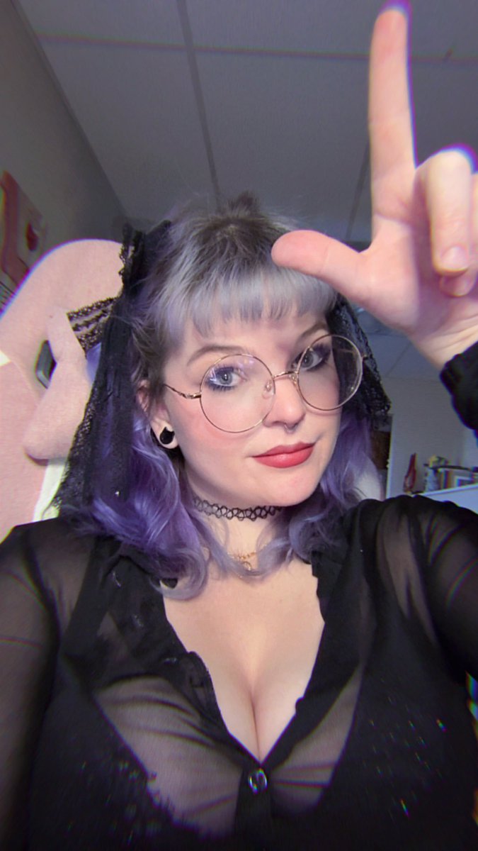 MistressBe56875's tweet photo. 🎁Double Domme rt game!! 🎁

Whats better than spoiling one beautiful Domme? Spoiling 2 😈 Best degradation comment for our @Bellas__Bitch boy and we'll share some more holiday cheer

5/5/5/5 (bookmarks count)
30 mins
5 comments for dommes
3 comments for subs

Help @xrubyxfeet and myself drain  my best boy 🥰💚❤️🎄💸