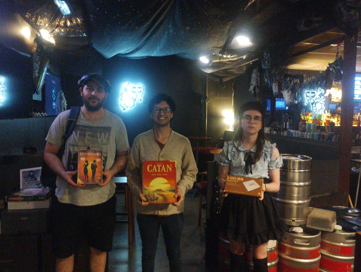 vic_smash's tweet image. Pixel Smash #307 Top 8:
1) @Anthonoot1 (Middle)
2) @Iceman_ssbu (Right)
3) @Slimboy17_ (Left)
4) @Static2Toxic 
5) @phosphor1111 
5) @Flows_Thru 
7) @noprockingaming 
7) @Mackarp2