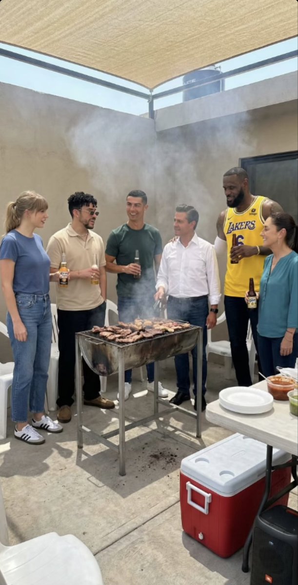 Out0fContextMex's tweet image. 