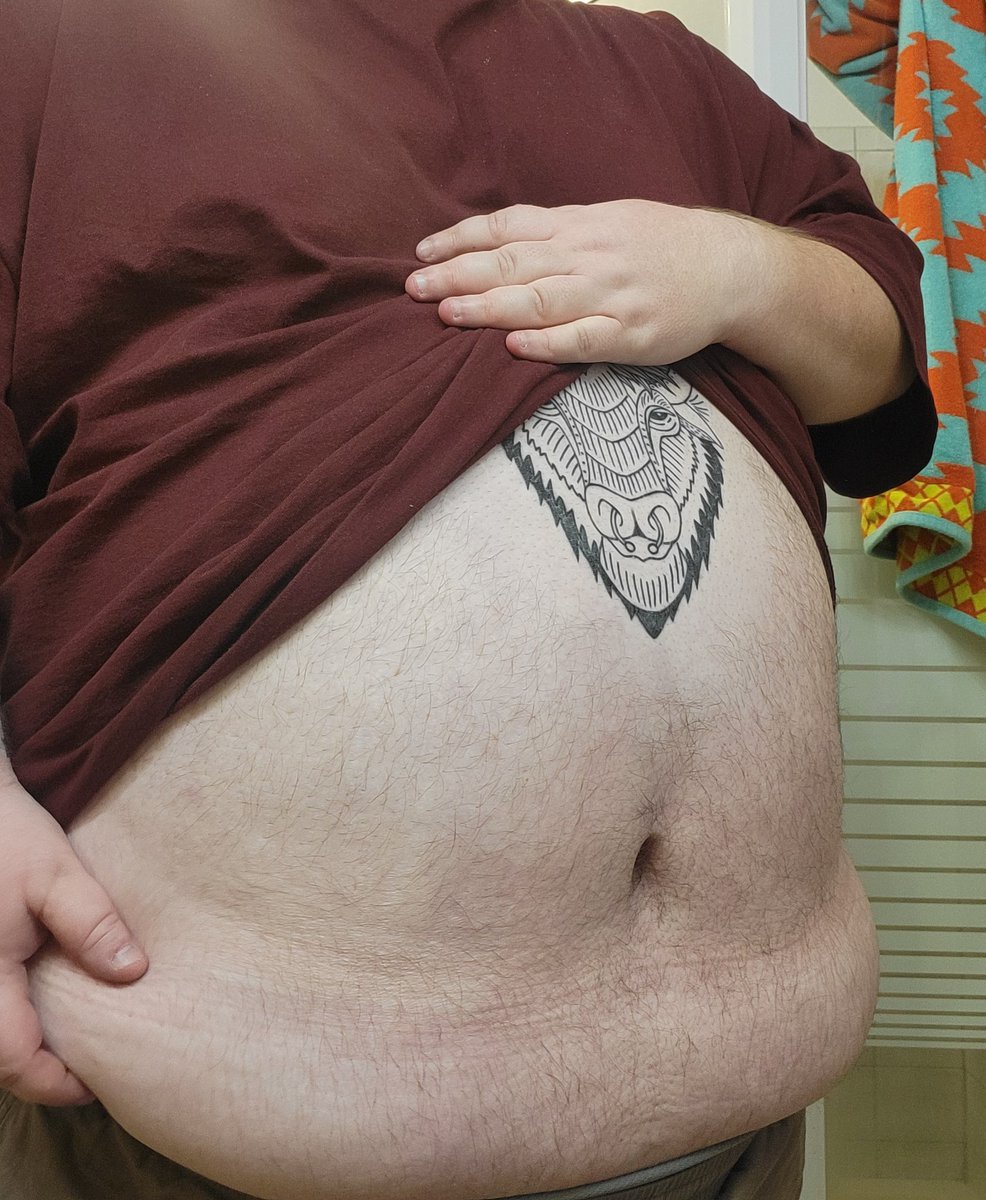 fTmbigboy19's tweet photo. Happy holidays
#ftm #ftmtransgender #trans #bear #chub #superchub #transman https://t.co/N671C2JP2a
