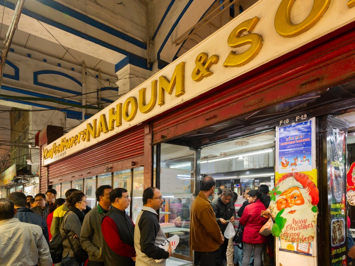 Kolkata is the only place where the Hindus stand in queue to buy cakes from Jewish bakery made by Muslim Baker to celebrate a Christian festival