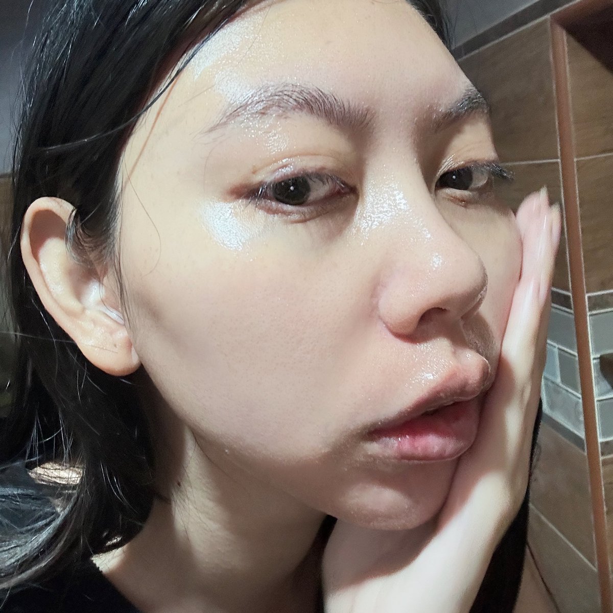 gegi2560's tweet photo. bissiq Gentle Jelly Micellar 4P Biome Balance Remover คลีนซิ่งเจลลี่ เช็ดสะอาดในขั้นตอนเดียว Oil/Balm free ไม่แสบ ไม่ตึงผิว ช่วยบาลานซ์ผิวด้วย 4P Biome + Green Tea ผิวแห้ง ผิวแพ้ง่ายใช้ได้สบาย เลย คลีนสะอาดมากกก
#bissiq #JellyMicellarCleansing #คลีนซิ่งเจลลี่ #Makeupremover https://t.co/RkE8L2y4Jo