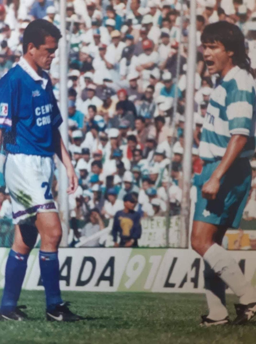 cpertusi's tweet photo. @CHermosillo27  Pedro Muñoz te traía siempre a pan y veerga por eso tienes resentimiento a La Laguna, enséñanos un gol tuyo en un mundial como el de Borgetti a Italia, nunca, ni en tus sueños. https://t.co/ezF5zBUBgD