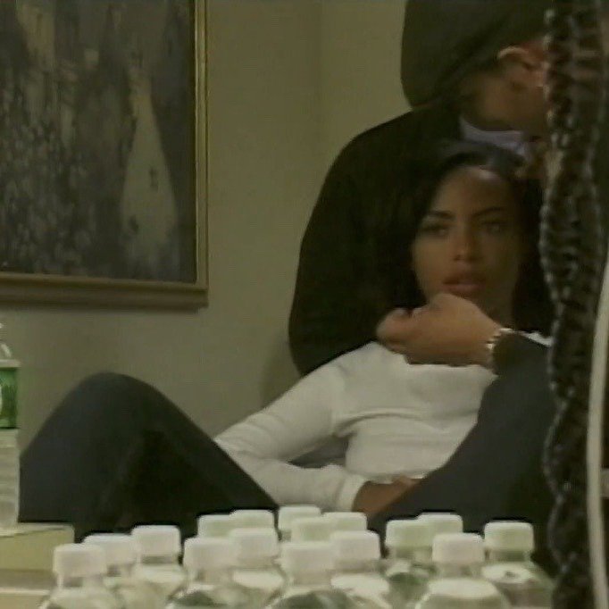 Aaliyah_Fanatic's tweet image. Aaliyah in her MTV Diary, 2001