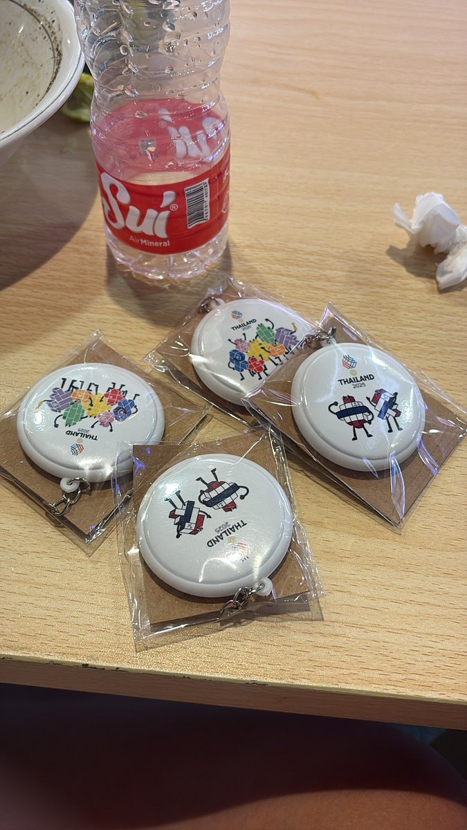 httphaikal's tweet image. oleh oleh sea game