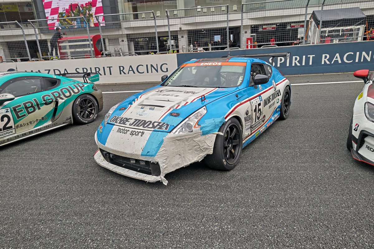 oshagara2's tweet image. 今年の５月のS耐の強引テーピング達ｗ