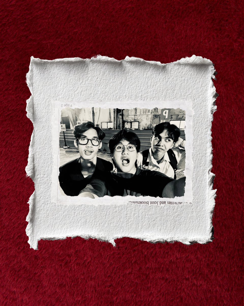 cloudmebyurname's tweet image. the concept of my another lovely trio, many happy years to come for us &amp;lt;3