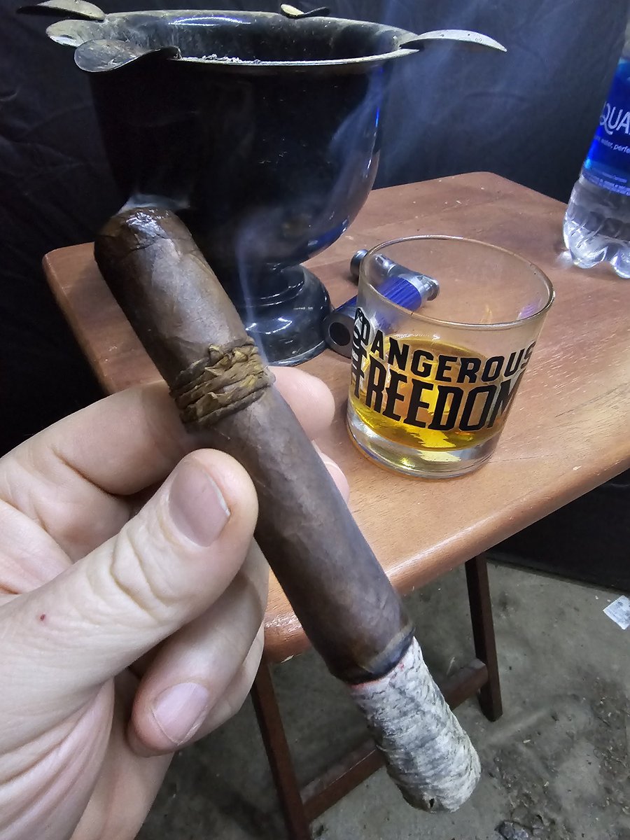 SnoBrawler tweet media