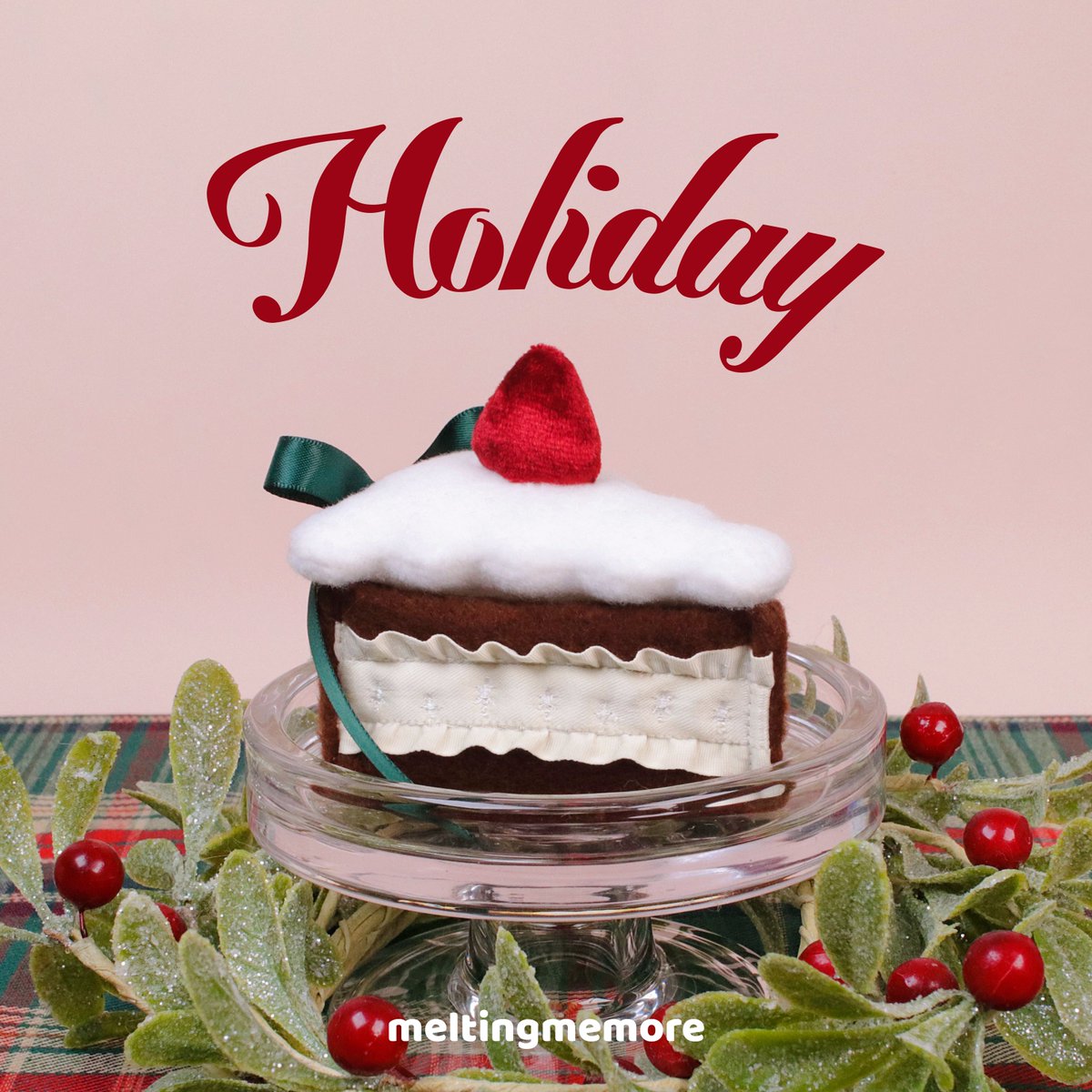 ⋆⁺₊⋆🎄 Happy Holiday 🎄⋆₊⁺⋆

RT추첨 한 분께 벨벳 스트로베리 케이크 초코 상자를 드립니다❤️