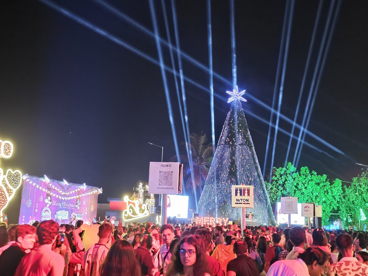 nirupamakotru's tweet image. Ladies and gentlemen,the Punjabification of Bandra is complete 🥴
(and before my North Indian friends take offence,let me explain the difference between organic assimilation of Punjabi culture and aggressive propagation of popular Punjabi in the wrong setting,which I call