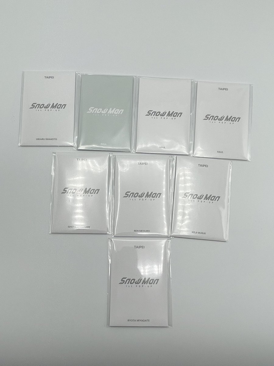 🚨参戦に備えておきたい、海外POPUP缶バッジとフォトカードパックが