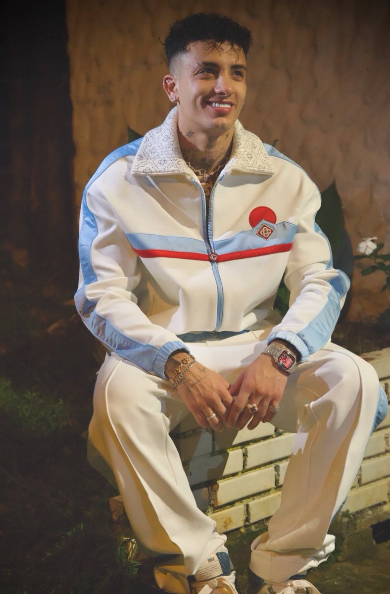 SoldadodeKevin's tweet image. Oeee feliz navidad a todos y todas, que Dios los bendiga ❤️ que no falte la salud, el amor y la familia, que se vengan cosas chimbas para todos, que Dios los bendiga y aguante Kevin Castaño el 2026!!