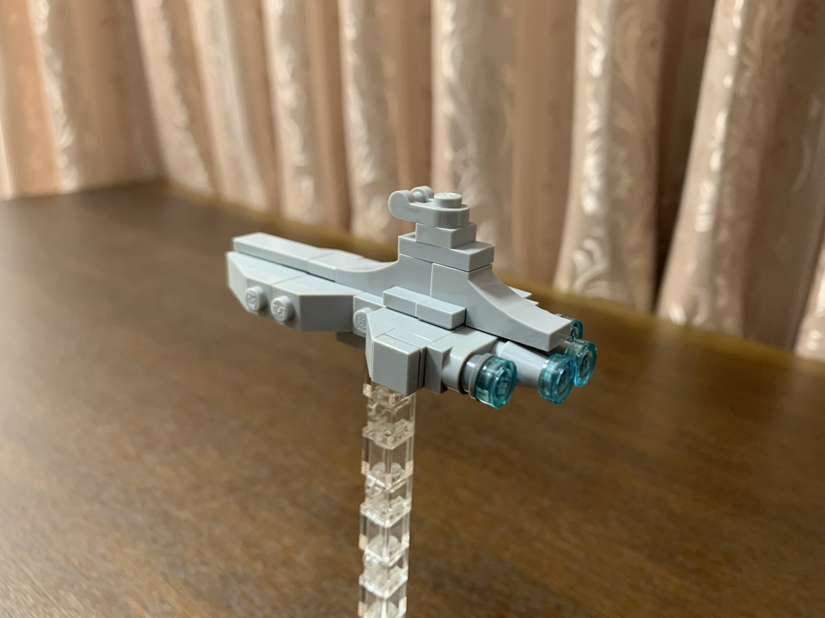 Imperial_fleet_'s tweet photo. レゴ10221版スーパースターデストロイヤーのスケールに合わせてヴェネター級(帝国仕様)を作りました🔨 https://t.co/mjDY6cZCox