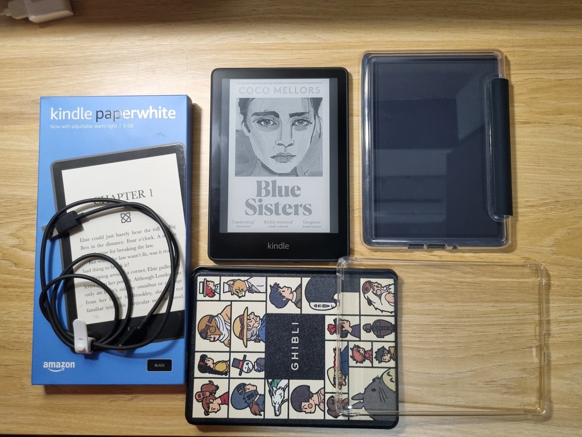 tyongfrnd's tweet photo. WTS Kindle Paperwhite 11th Gen (8GB, Black)

• Good condition, lightly used
• Fully functional (WiFi, Amazon login, great battery)
• No ads
• Includes: box, original cable + 3 cases (1 clear, 2 flip covers with auto sleep)

IDR 1,800,000 https://t.co/niQE8Od9uc