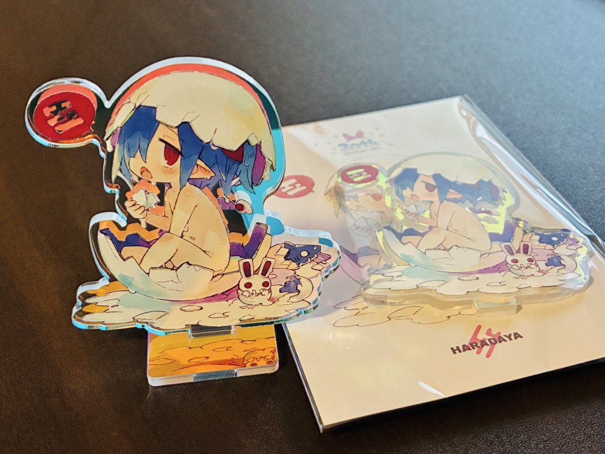 プレネールさん25周年に 20周年記念絵を使ったアクリルフィギュアを