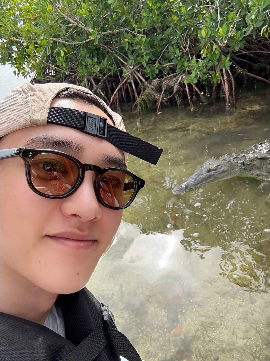 behelkyungsoo's tweet image. Next COD megalodon