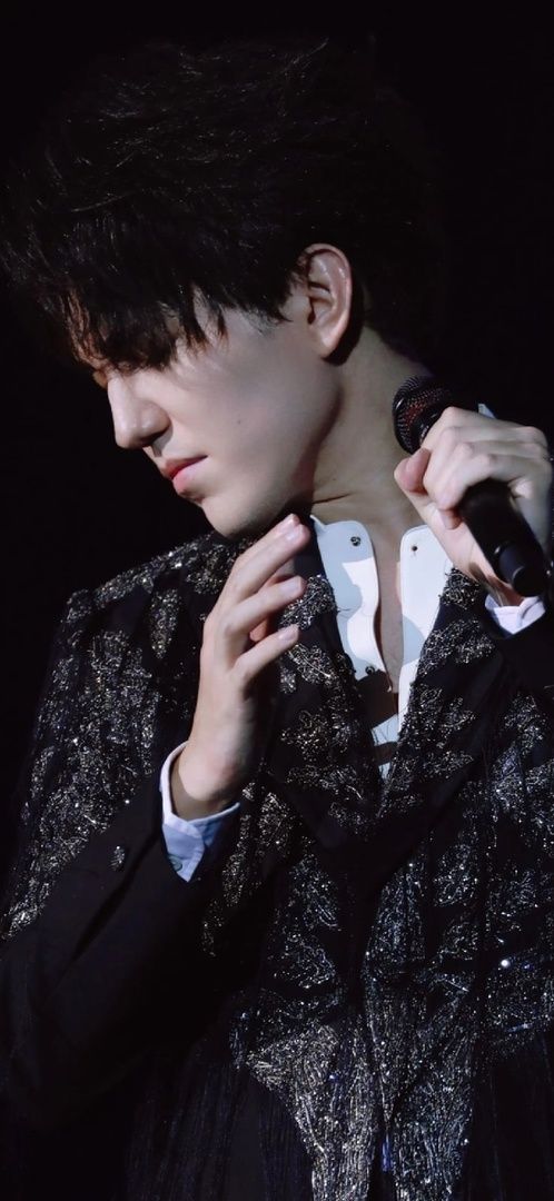 Royshellari3554's tweet image. Димаша может переходить от баритона и тенора к потрясающему сопрано.
DIMASH BEAUTIFUL 
MOMENTS
#Veryloveyou 
WHAT IS DIMASH TO YOU