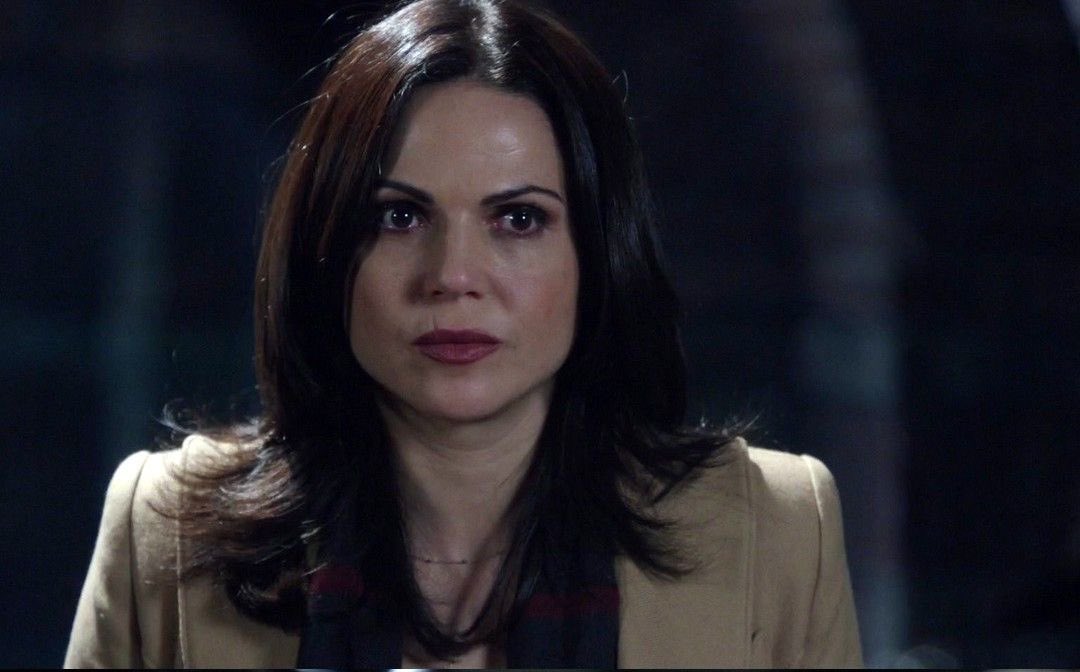 flores_karool's tweet image. “Que doa em                  “Que doa em 
mim e em mais               todos menos
ninguém.”                            em você.”