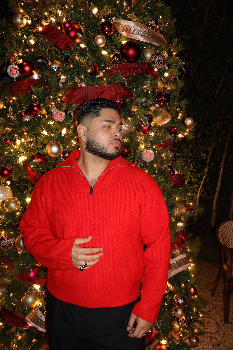 gaslightpapi's tweet image. Merry Christmas ♥️