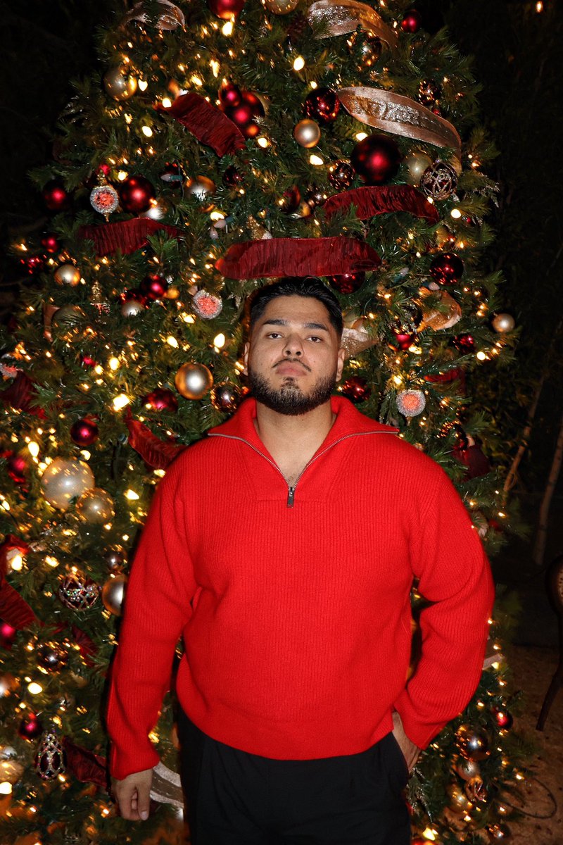 gaslightpapi's tweet image. Merry Christmas ♥️