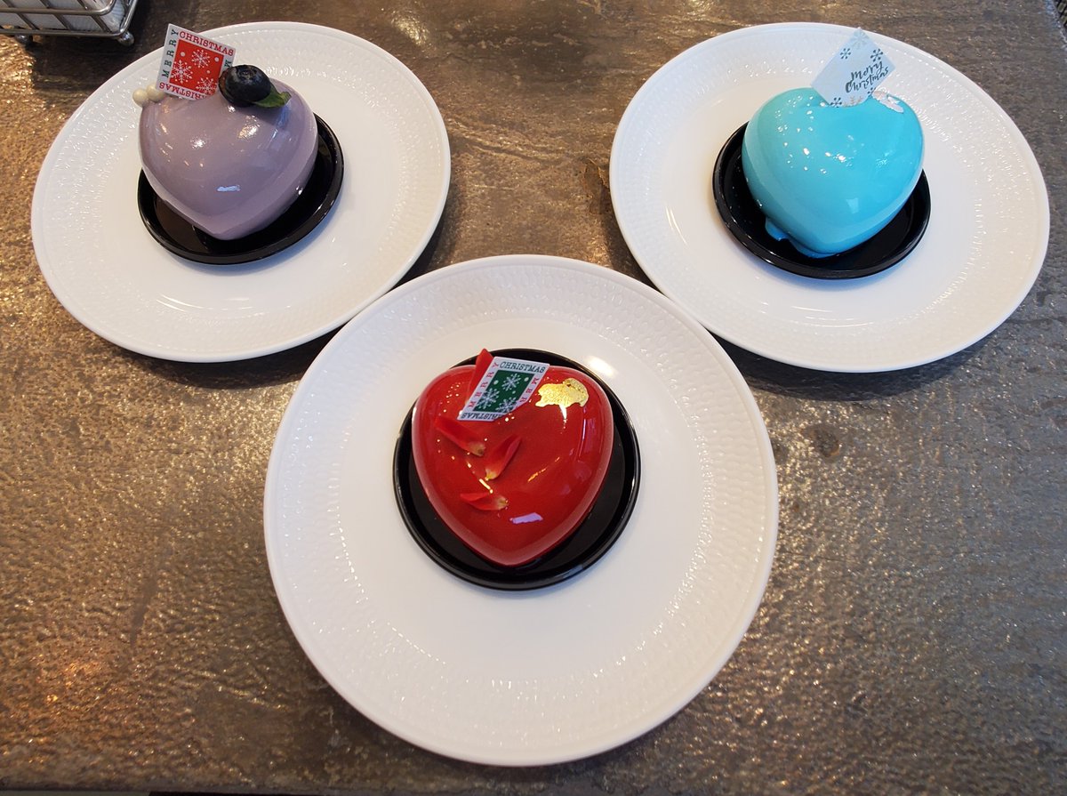 ♡しめにゃん♡ めっちゃかわいい〜！ もりめしカラーでメリクリだ🥰🫶