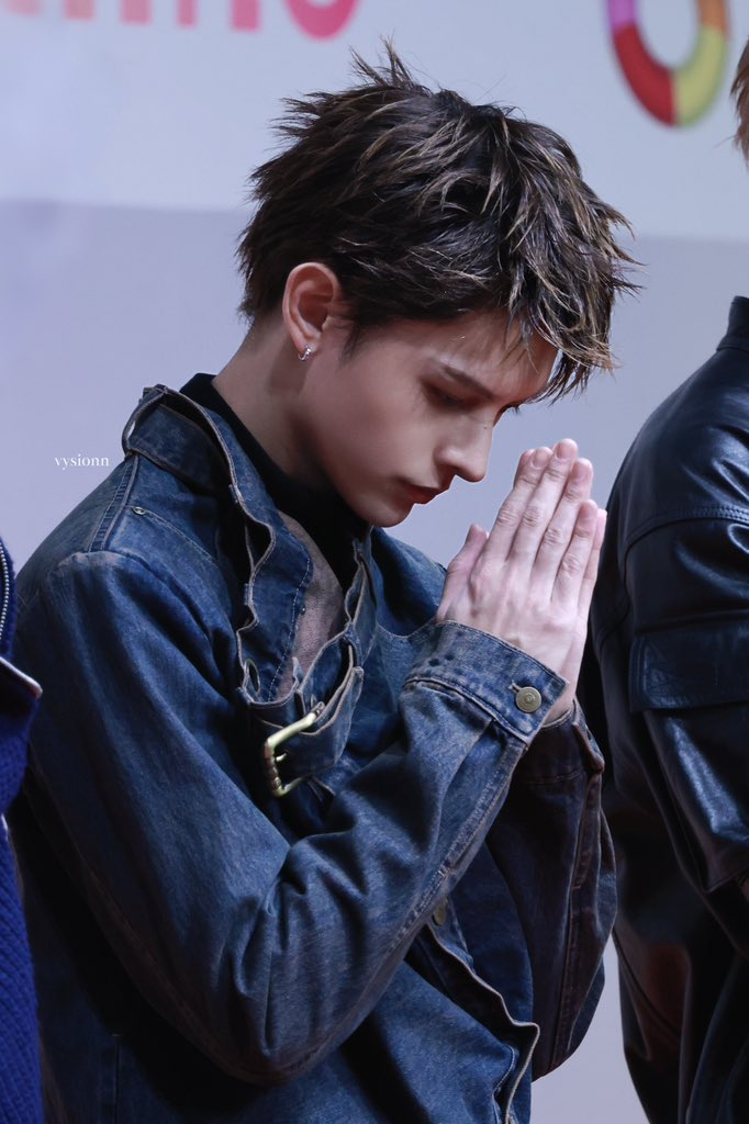 YueerH90266's tweet image. 251225
#제임스 #JAMES #赵雨凡 
#CORTIS #코르티스