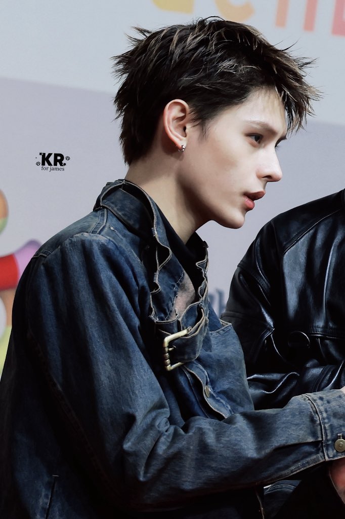 KR_RRRR_10's tweet image. 251225
#제임스 #JAMES #赵雨凡 
#CORTIS #코르티스