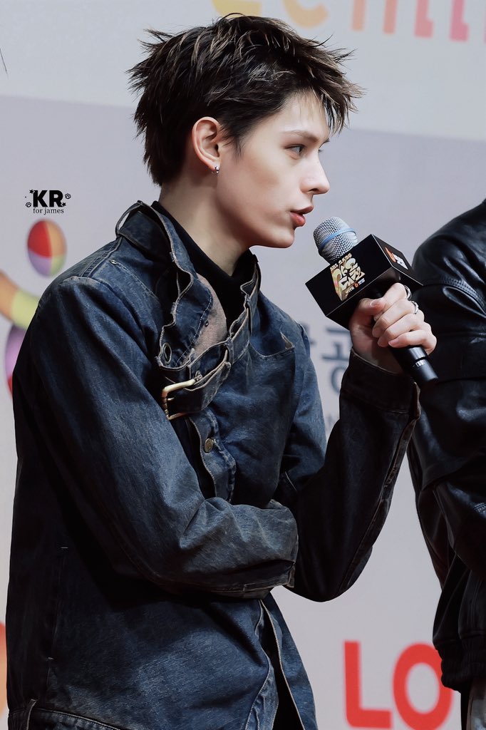 KR_RRRR_10's tweet image. 251225
#제임스 #JAMES #赵雨凡 
#CORTIS #코르티스