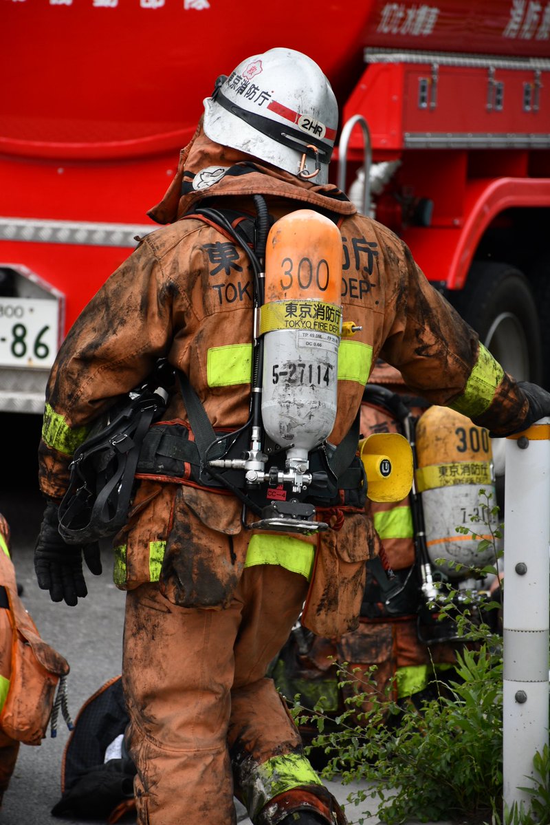 FireFront119's tweet image. Merry Christmas.
赤と緑の勇者たち。