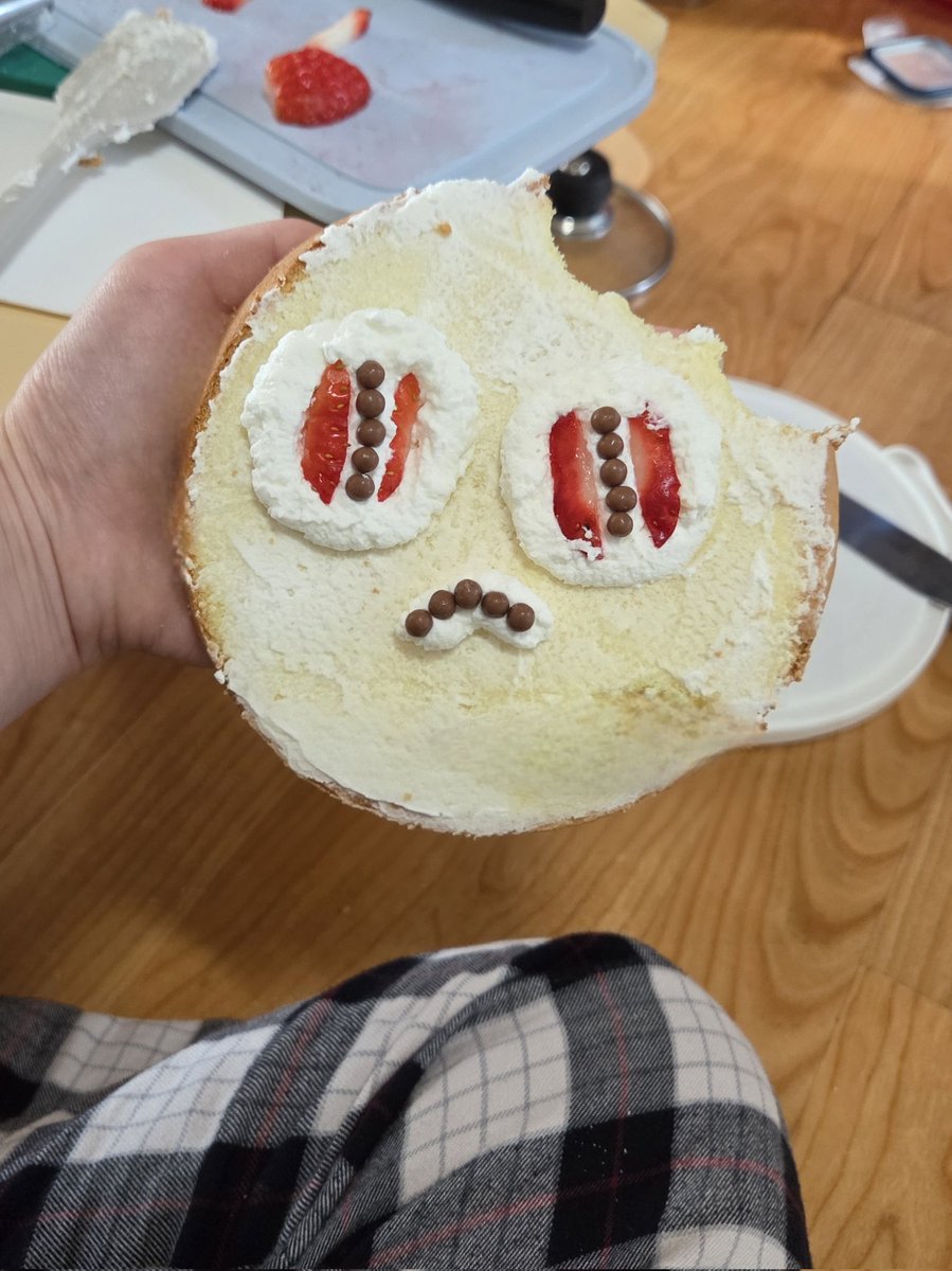 Ra0N_Blithe's tweet image. 착한 아이에게는 게롱이 보여요!