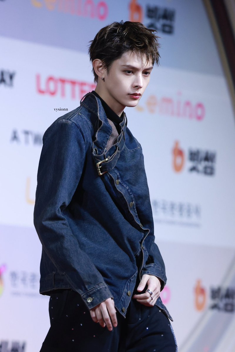 YueerH90266's tweet image. 251225
#제임스 #JAMES #赵雨凡 
#CORTIS #코르티스