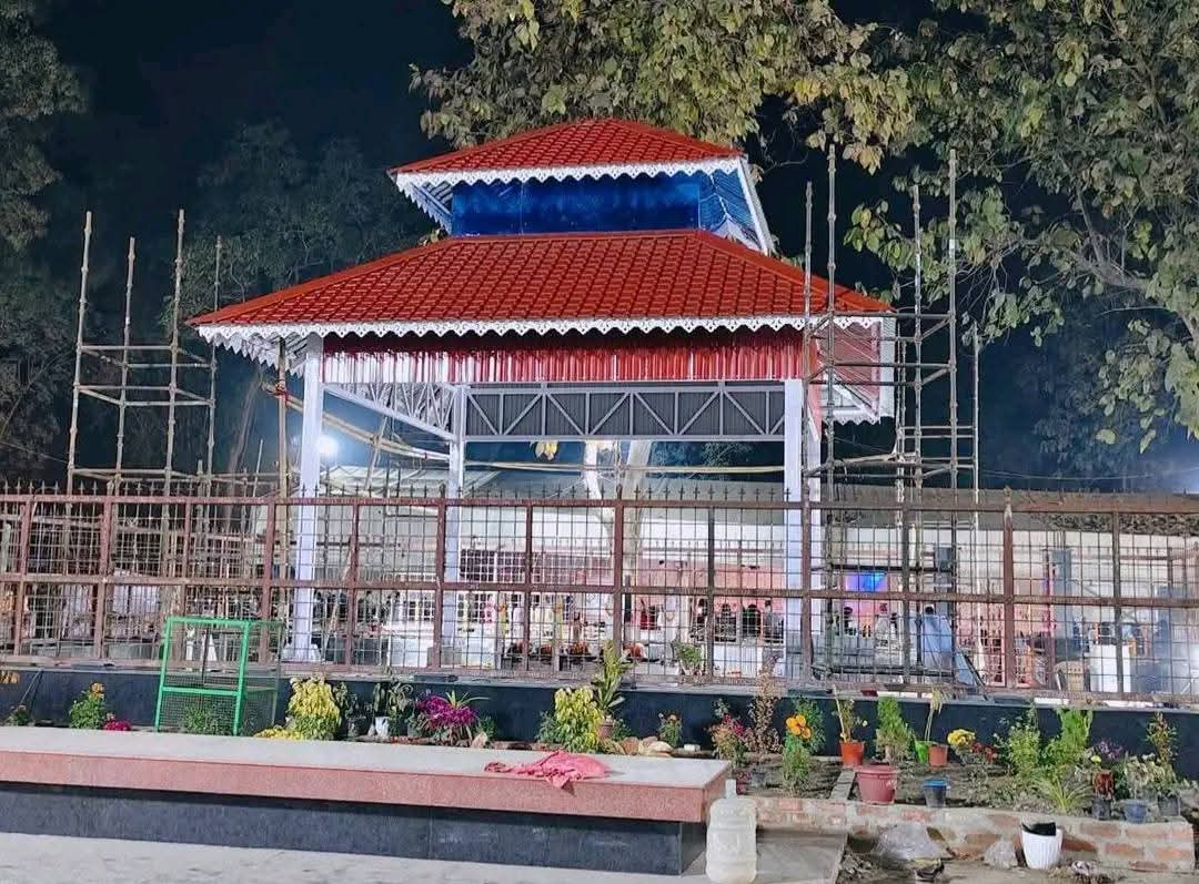 BikashBoruahBi2's tweet photo. সম্পূৰ্ণ হৈ উঠিছে জুবিন গাৰ্গৰ সমাধি....!!
#JusticeForZubeenGarg https://t.co/XEc4ccOo3S
