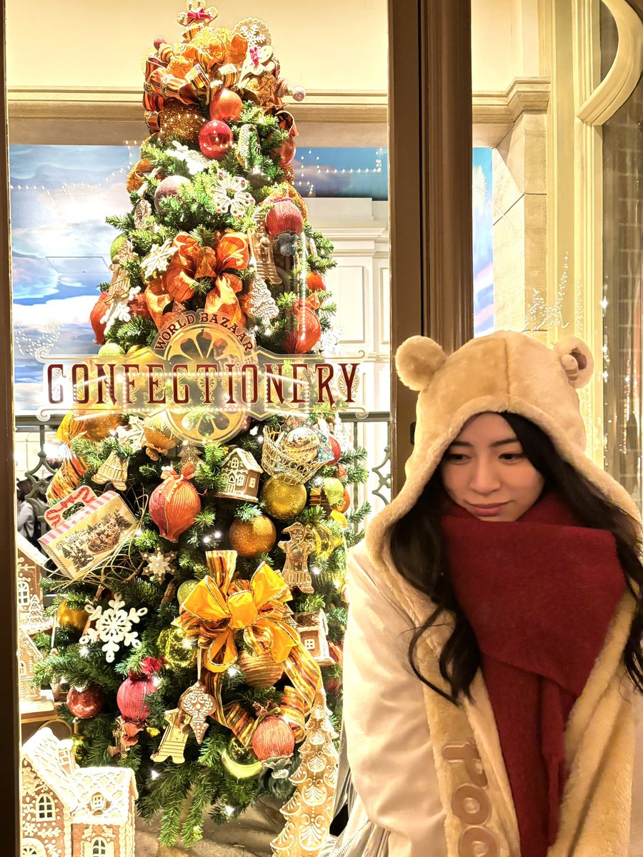 china__coro's tweet photo. メぇぇぇ～～リぃぃぃぃぃクリっスマぁぁぁ--スぅ!!🎄.*

#MerryChristmas 
#冬ディズニー 
#ディズニークリスマス
#クリスマス https://t.co/H1eS5zRkbB