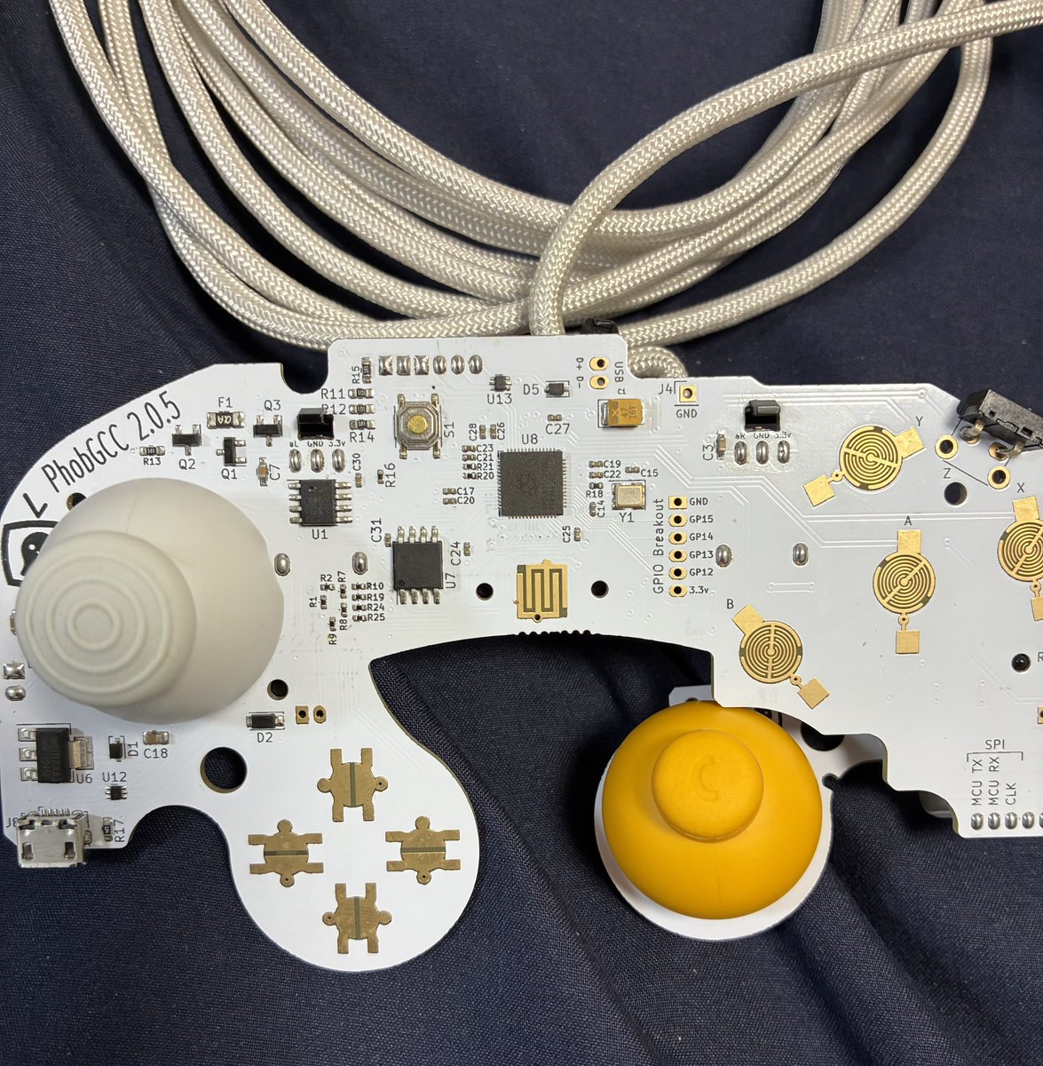 If you are a melee player looking to treat yourself for Christmas, talk to me about building you a dream controller. 

I get good prices on rare controllers and do some of the highest quality functional mods at reasonable prices.