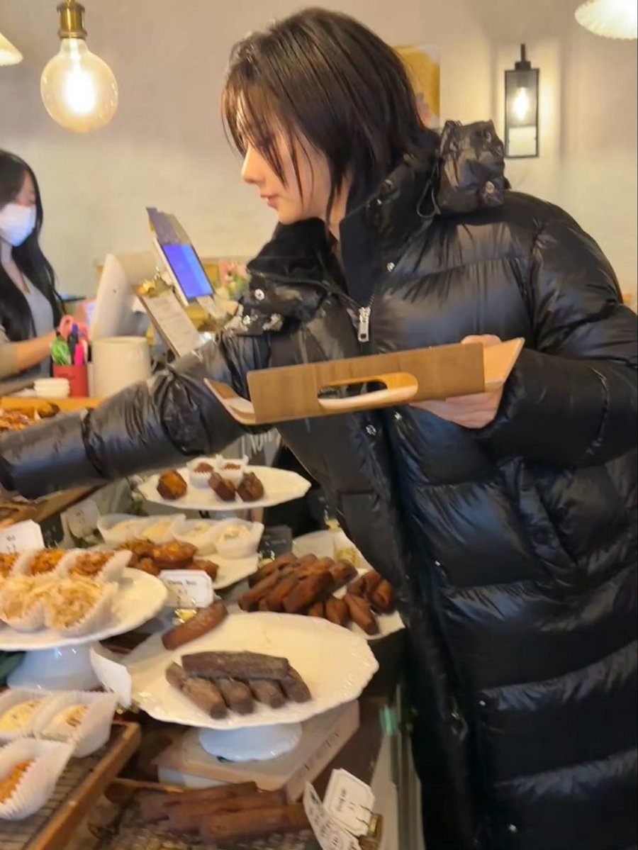 Jinny787590393's tweet image. ปล่อยรูปทุกวัน แม่มันเซฟทุกวัน เมมเต็ม 
#หวังอิ่งลู่ #WangYinglu #王影璐