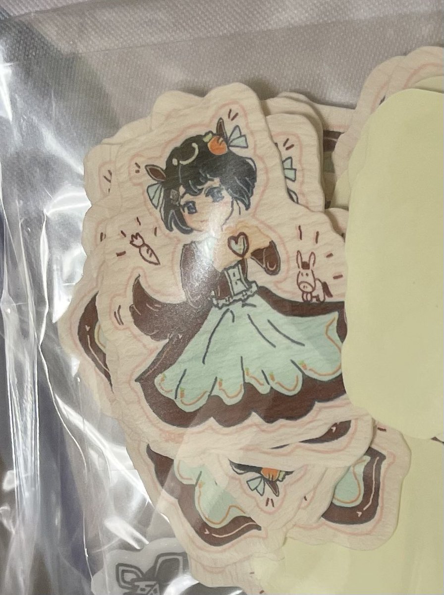oucrc's tweet photo. ステッカーが届きました！

素材と絵柄がマッチしていて可愛い午年言十ちゃんステッカーと、
キラキラ光って楽しい言十ちゃんステッカー（2枚セット）です！
#C107 2日目に頒布いたします✨ https://t.co/Z8TZaZEH5X