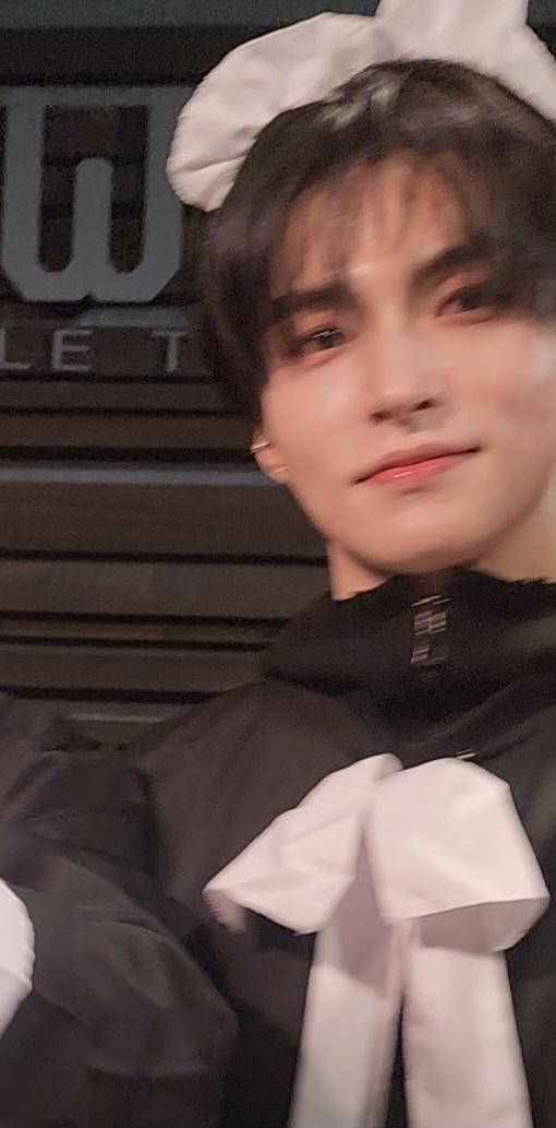 ppomcyo's tweet photo. 女仆🐱

#ELAST #엘라스트 #エラスト
#ROMIN #로민 #ロミン https://t.co/XiJfmtWSAo