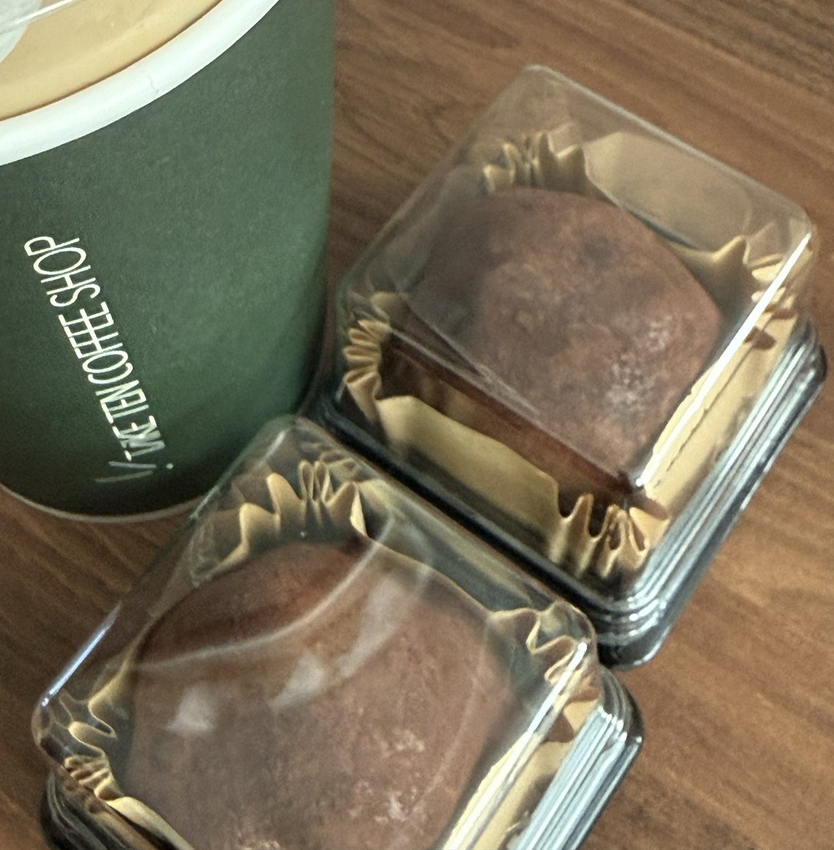 나두 두쫀쿠 먹어따 맛있오
#윤산하