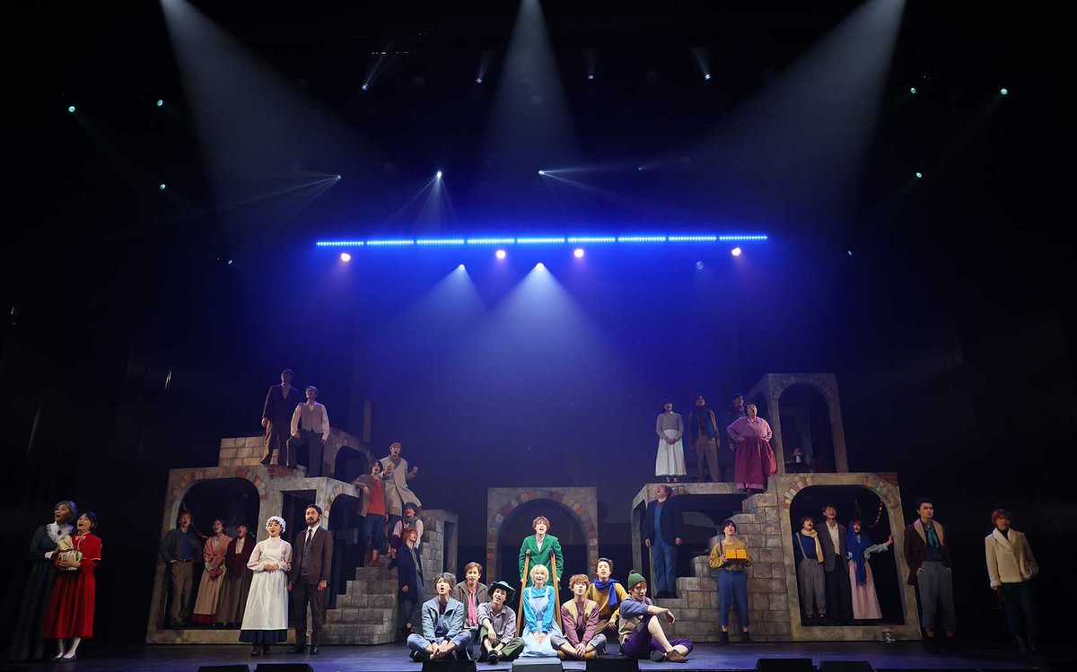romisoramusical's tweet photo. ＼ #ロミミュ 6日目終了✨ ／

本日もご来場いただき誠にありがとうございました！

明日12/26(金)18:30 当日券あり🎫
皆様のご来場お待ちしております！

https://t.co/ut9A7T5eU9 https://t.co/AGTEBe305O
