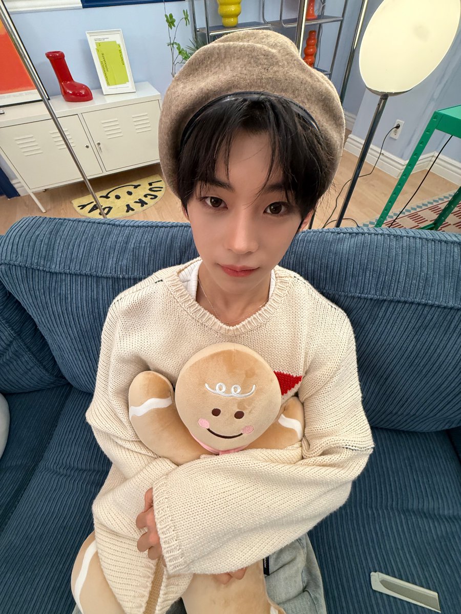 idntt_cosmo's tweet image. 메리크리스마스~~

#idntt #아이덴티티 #アイデンティティ
#unevermet #김도훈 #kimdohun