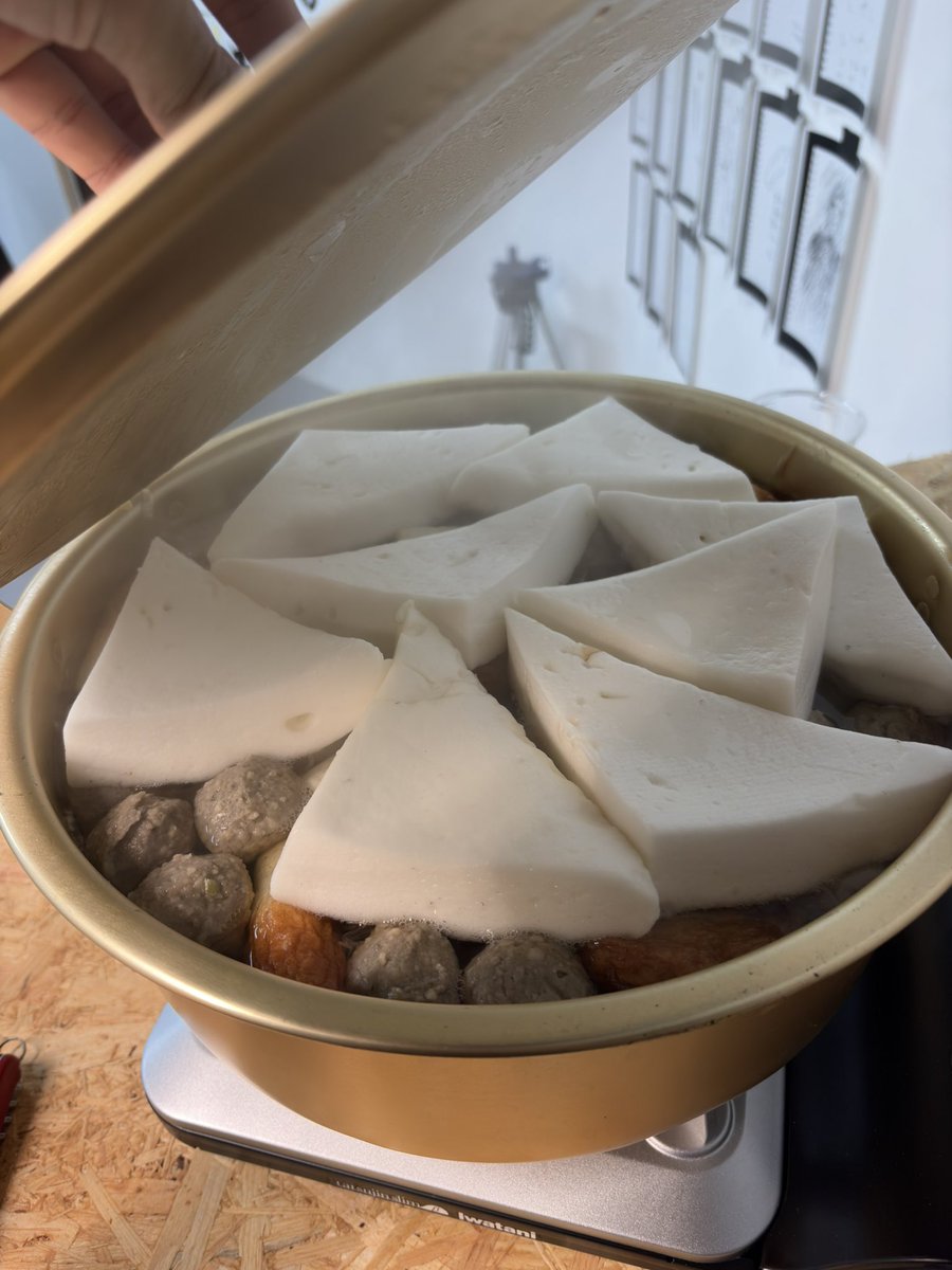 今回はバーベキューではなくおでんです。